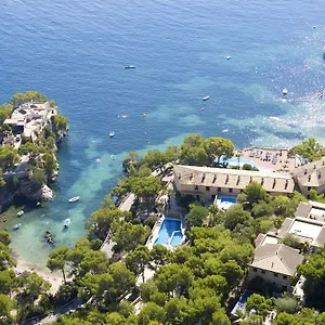 Petit Cala Fornells Hotell